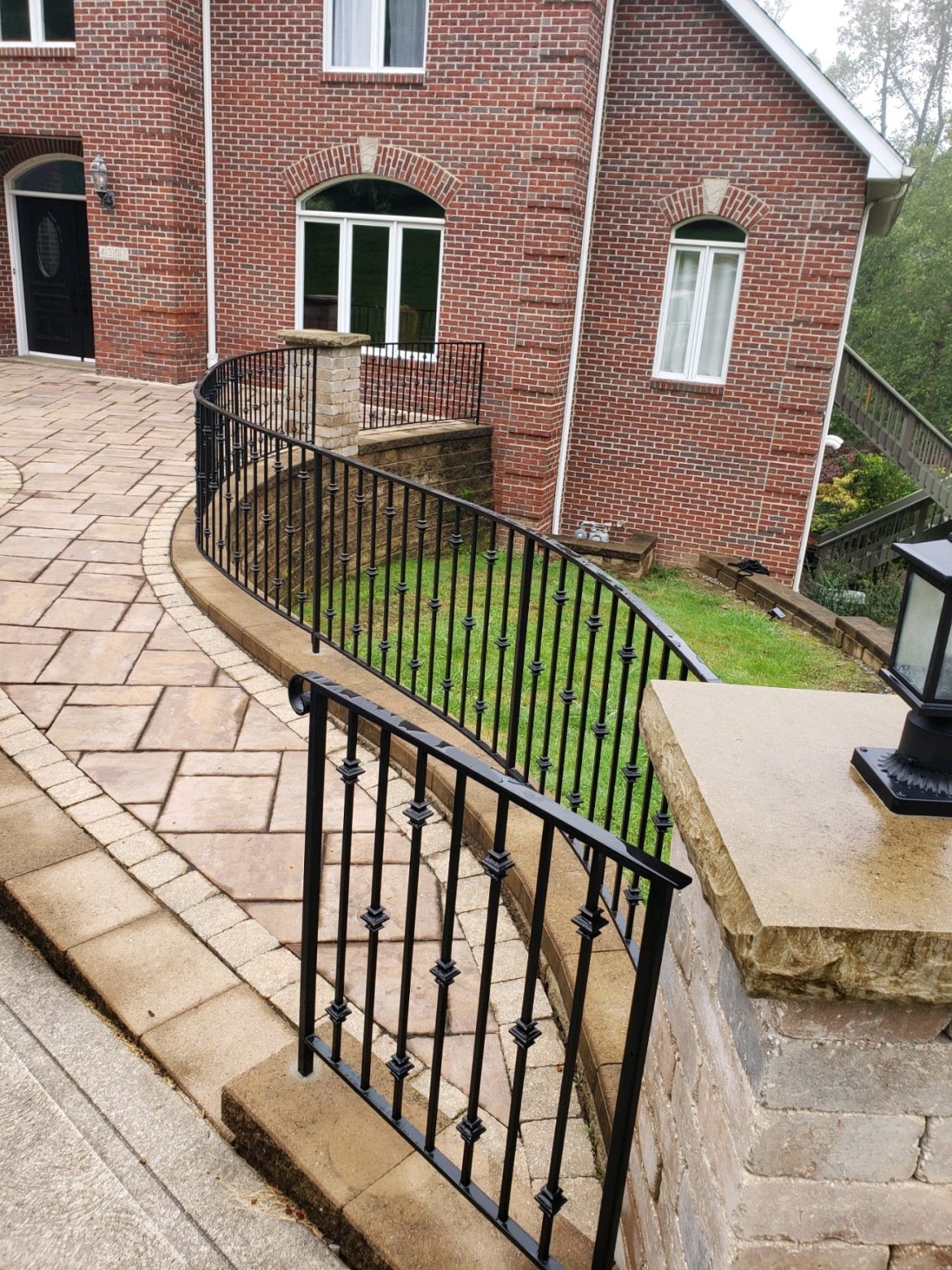 Curved Railing – Lux Iron Works