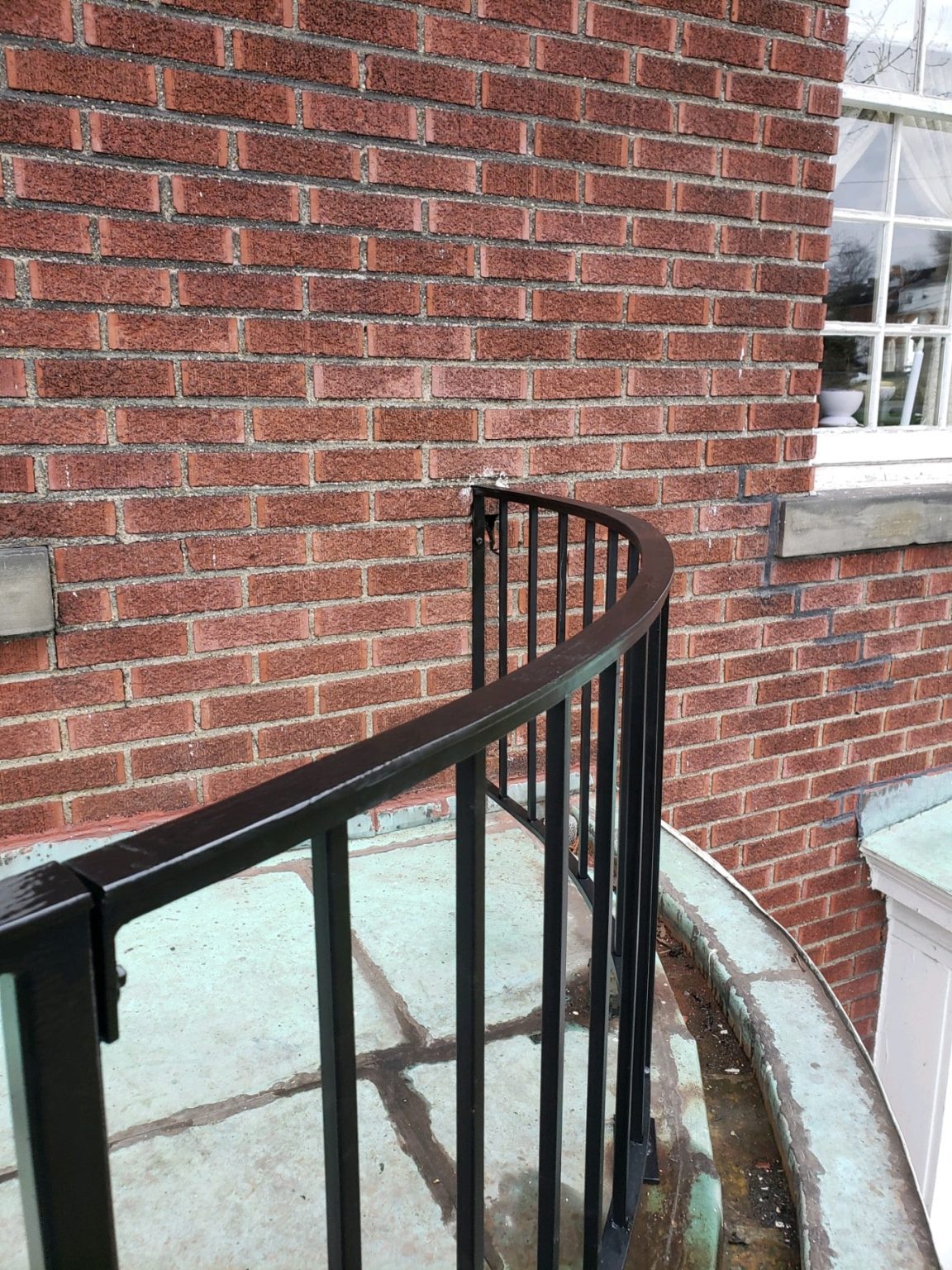 Curved Railing – Lux Iron Works